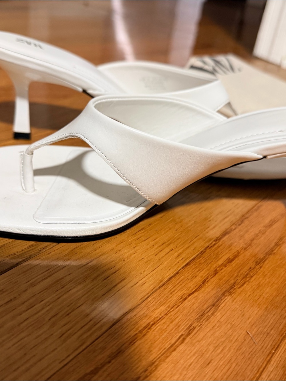 Zara White Thong Heeled Sandals - Picture 6 of 7